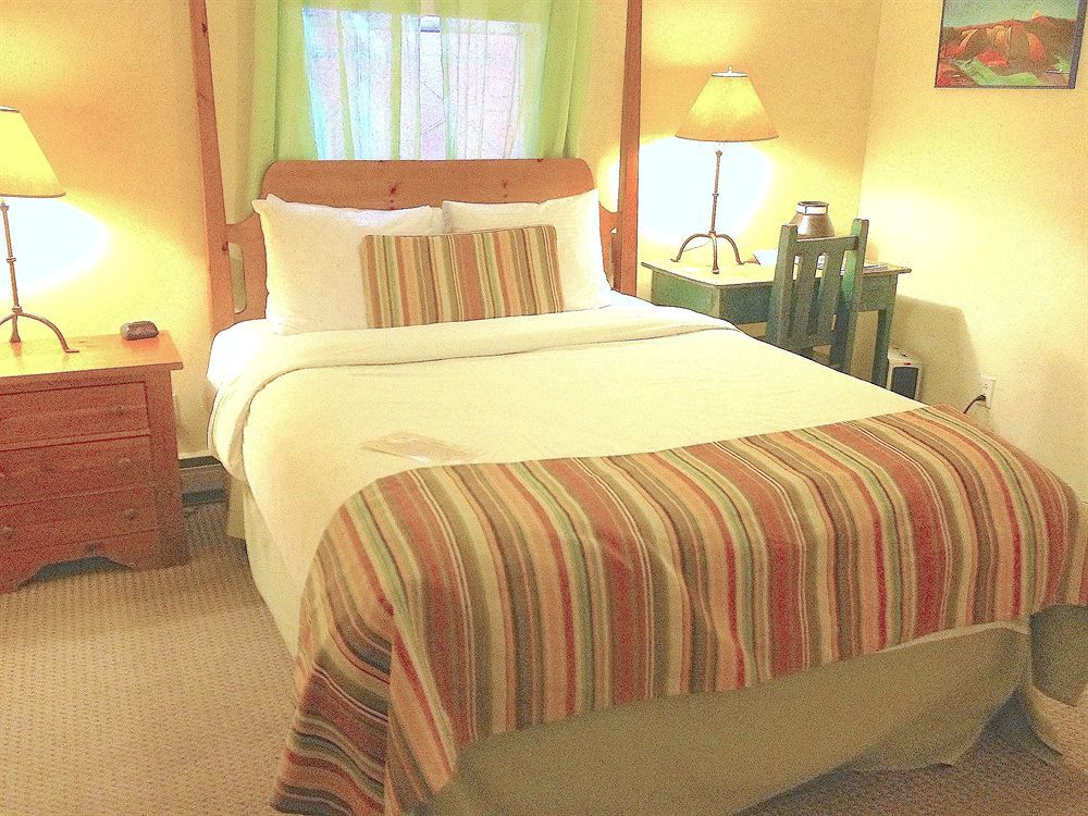 Inn On The Paseo Santa Fe Exterior photo