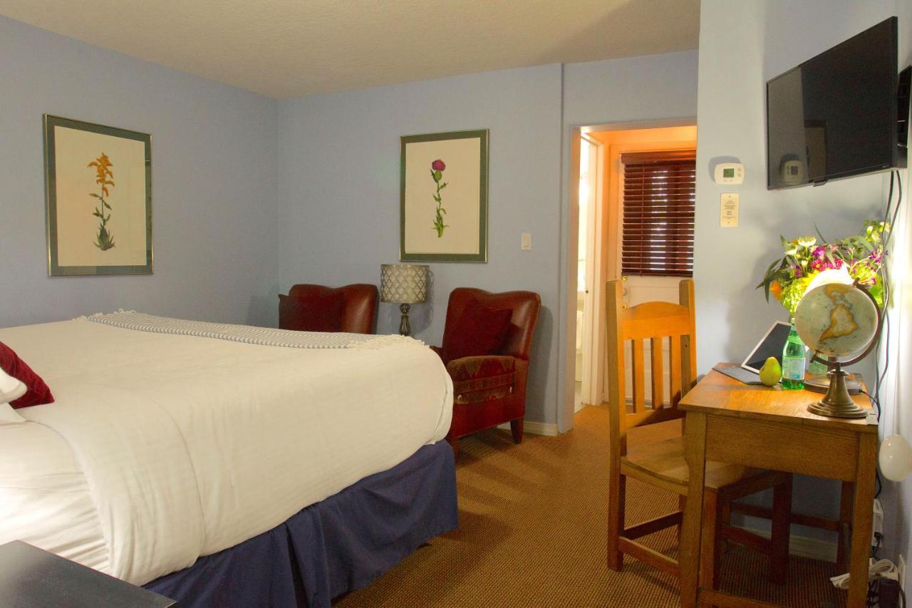 Inn On The Paseo Santa Fe Exterior photo